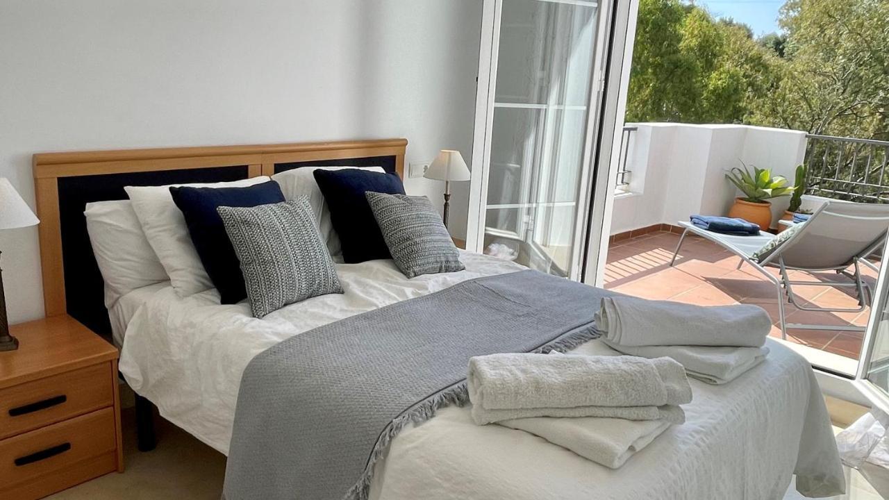 Ferienwohnung Penthouse Eucalyptus Benahavís Exterior foto