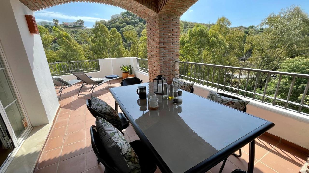 Ferienwohnung Penthouse Eucalyptus Benahavís Exterior foto